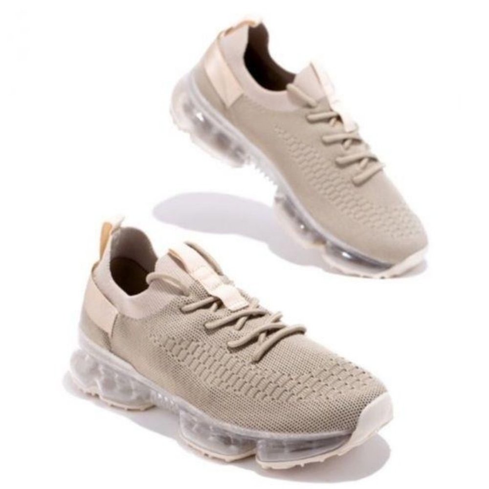 !! RESTOCKED !! Slip On Flyknit Sneakers in Beige - Picture 3 of 9